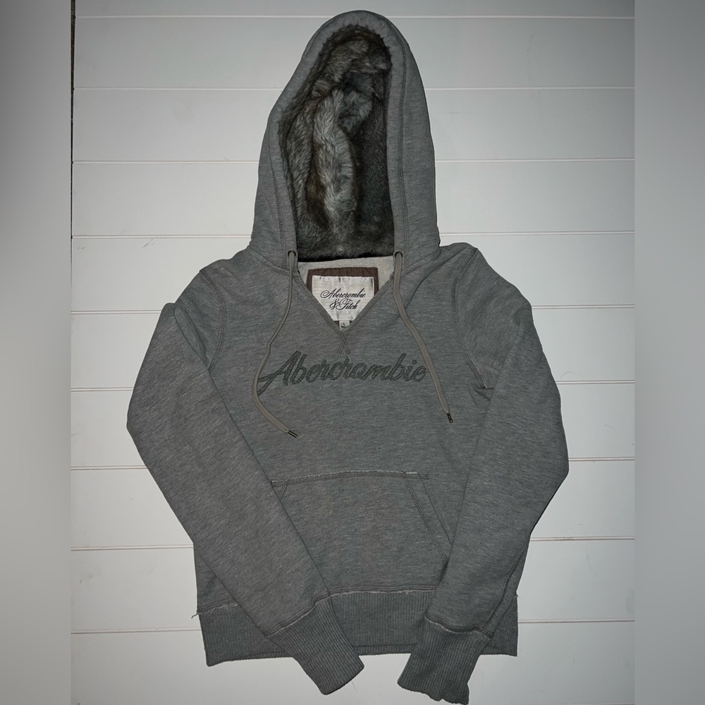 Womens Gray Abercrombie and Fitch Faux Fur Hooded Sweatshirt